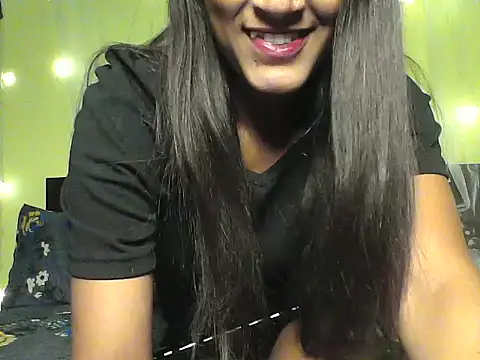 mickle james online show from November 7, 4:51 pm