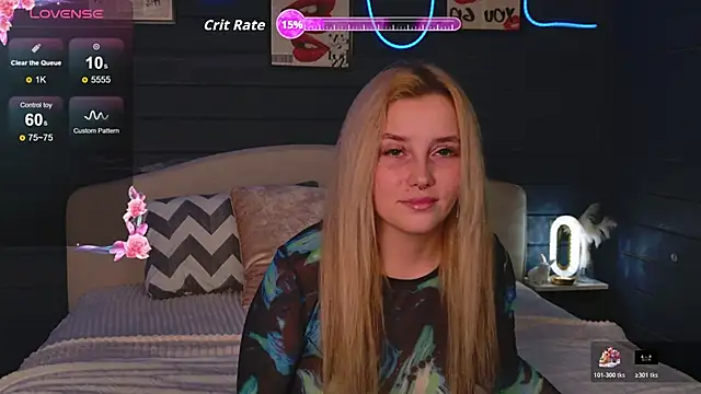 Snapshot of Crystal_Jull chatting on November 3, 7:04 pm Crystal Jull online show from November 3, 7:04 pm