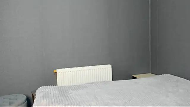 Snapshot of SherlockMax chatting on October 17, 8:22 pm SherlockMax online show from October 17, 8:22 pm