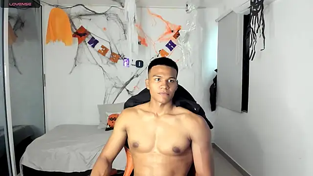 ashlan king online show from October 17, 6:43 pm