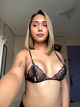 IvoryKath online show from October 31, 3:18 am