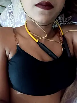 Snapshot of payalsharma95 chatting on October 31, 5:25 pm payalsharma95 online show from October 31, 5:25 pm