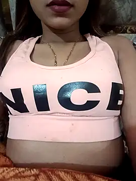 Snapshot of payalsharma95 chatting on November 29, 5:05 pm payalsharma95 online show from November 29, 5:05 pm