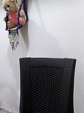 sneha bebo online show from November 4, 3:33 pm