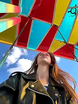 Snapshot of ElliRose chatting on September 17, 6:37 am ElliRose online show from September 17, 6:37 am