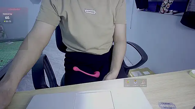 Snapshot of _Sara_768 chatting on September 14, 7:57 pm Sara 768 online show from September 14, 7:57 pm