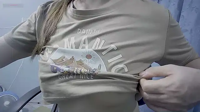 Snapshot of _Sara_768 chatting on October 9, 8:12 am Sara 768 online show from October 9, 8:12 am