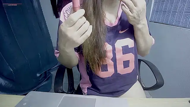 Snapshot of _Sara_768 chatting on October 25, 8:03 pm Sara 768 online show from October 25, 8:03 pm