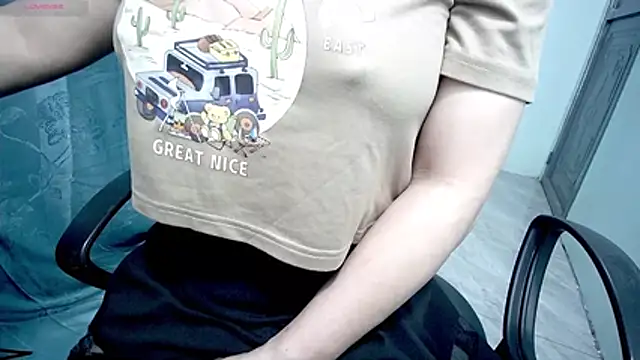 Snapshot of _Sara_768 chatting on November 25, 2:50 pm Sara 768 online show from November 25, 2:50 pm