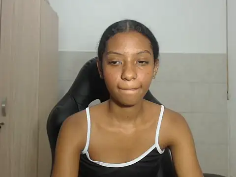 yukari pr online show from December 4, 2:54 am