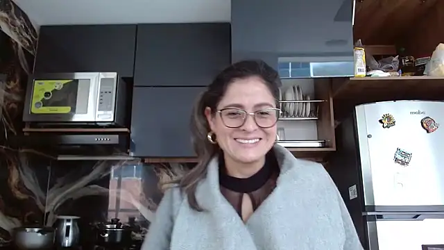 Snapshot of linda-mature43 chatting on September 9, 3:00 pm linda-mature43 online show from September 9, 3:00 pm