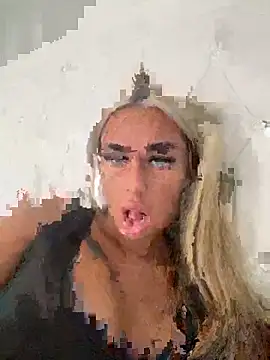 Snapshot of EllieMaeBaby chatting on September 19, 12:06 pm EllieMaeBaby online show from September 19, 12:06 pm