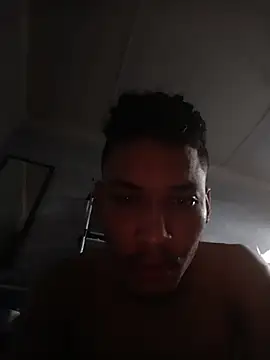 Snapshot of RuiMaddoox chatting on November 29, 2:31 pm RuiMaddoox online show from November 29, 2:31 pm