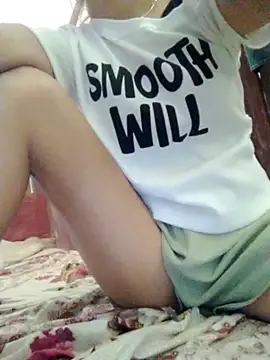 Snapshot of daisy_will chatting on October 28, 1:20 am daisy will online show from October 28, 1:20 am