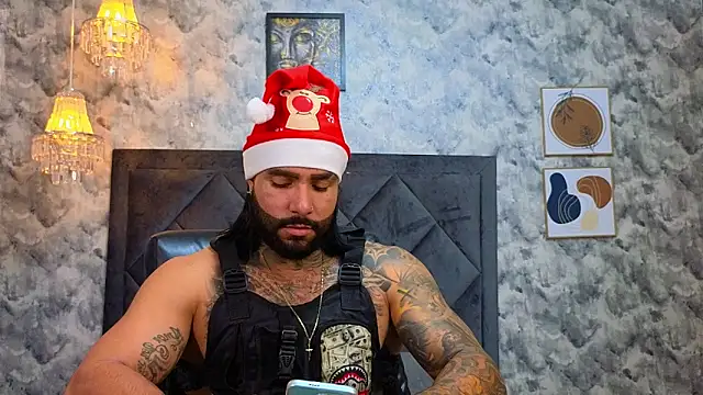 Apolo rousse1 online show from December 1, 8:36 pm