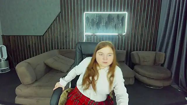 KattyRose8 online show from November 5, 6:35 am