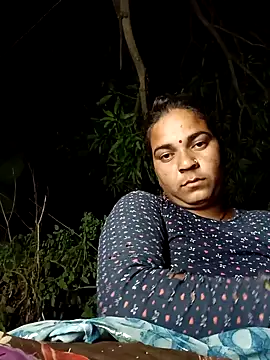 Radha hotx online show from October 25, 4:35 pm