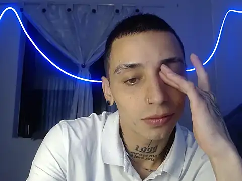 Snapshot of xalejo_max chatting on September 22, 3:14 pm xalejo max online show from September 22, 3:14 pm