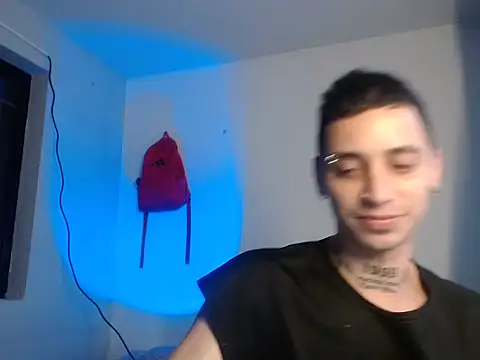 Snapshot of xalejo_max chatting on October 27, 8:13 pm xalejo max online show from October 27, 8:13 pm