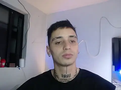 Snapshot of xalejo_max chatting on November 17, 7:52 pm xalejo max online show from November 17, 7:52 pm