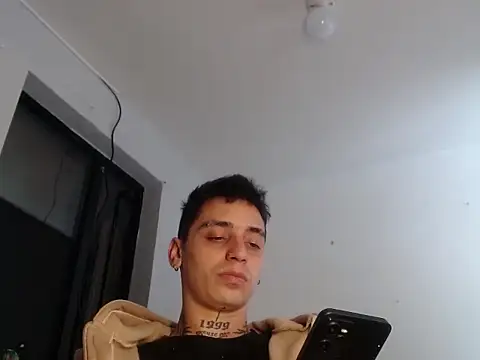 Snapshot of xalejo_max chatting on November 25, 5:46 pm xalejo max online show from November 25, 5:46 pm