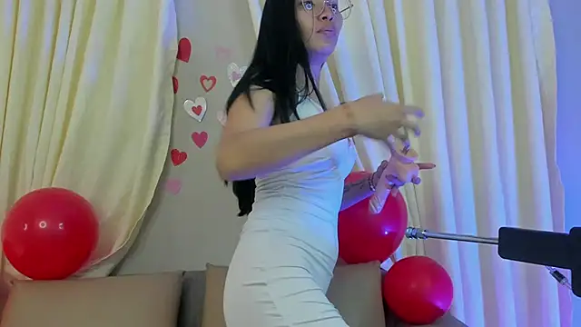 lucyy liiuu online show from September 20, 1:01 pm