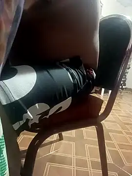 Snapshot of mexosito27 chatting on November 24, 3:28 am mexosito27 online show from November 24, 3:28 am