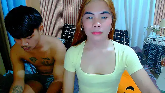 Snapshot of mikhaylahanderson chatting on October 1, 5:02 am mikhaylahanderson online show from October 1, 5:02 am