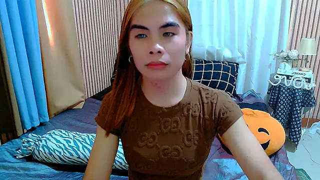 Snapshot of mikhaylahanderson chatting on October 2, 5:58 am mikhaylahanderson online show from October 2, 5:58 am