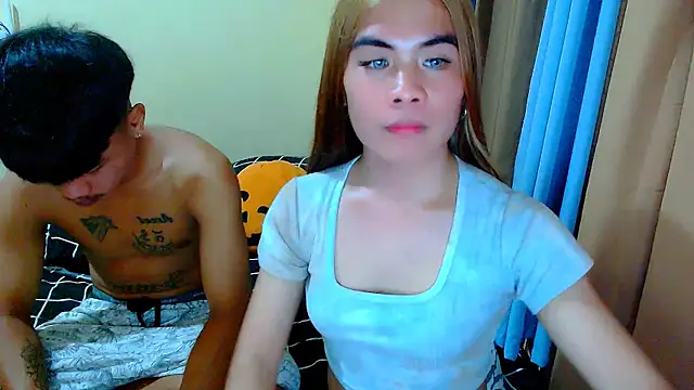 Snapshot of mikhaylahanderson chatting on October 20, 1:33 pm mikhaylahanderson online show from October 20, 1:33 pm