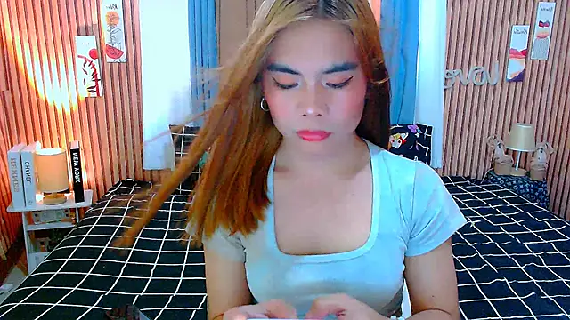 Snapshot of mikhaylahanderson chatting on November 19, 3:39 am mikhaylahanderson online show from November 19, 3:39 am