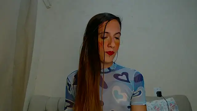 Snapshot of FemmeAngel chatting on September 23, 11:08 pm FemmeAngel online show from September 23, 11:08 pm