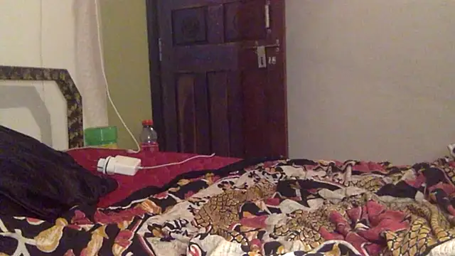 cymerastail online show from November 23, 1:11 pm