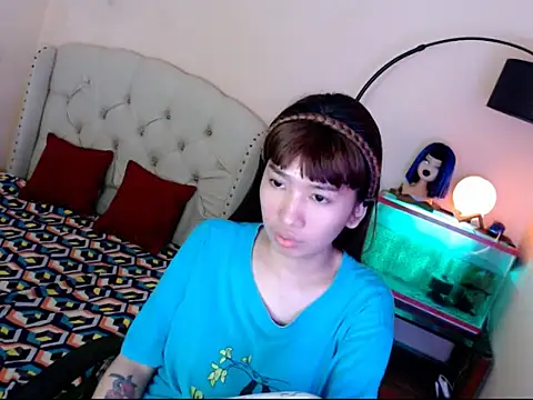 ShantalFoxxy  online show from November 8, 1:44 pm