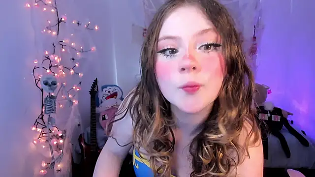 Lil bela online show from October 10, 12:15 pm