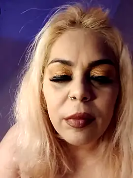 izauri2025 online show from October 18, 12:24 am