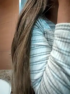 Snapshot of airamoon chatting on September 21, 4:52 pm airamoon online show from September 21, 4:52 pm