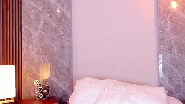 Emma hunter  online show from September 26, 3:54 am