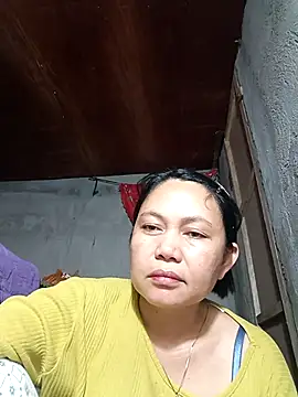 Everleigh mom online show from November 3, 3:08 am