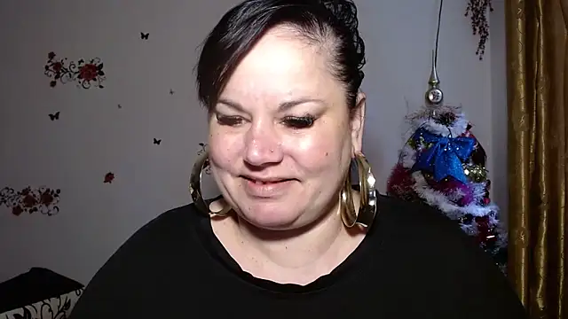 andreea2011 online show from October 15, 6:46 am