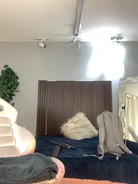 kataleya 29 online show from October 17, 12:30 pm