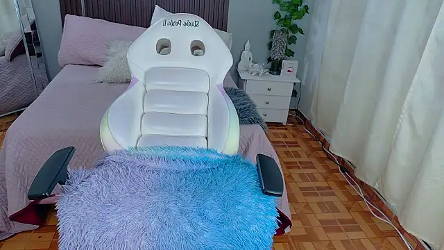 kataleya 29 online show from November 13, 3:55 pm