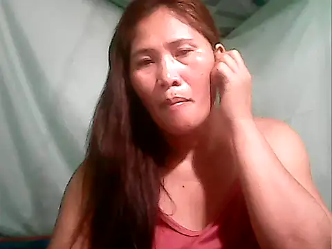 Snapshot of Juicy_69xx chatting on September 10, 4:34 am Juicy 69xx online show from September 10, 4:34 am