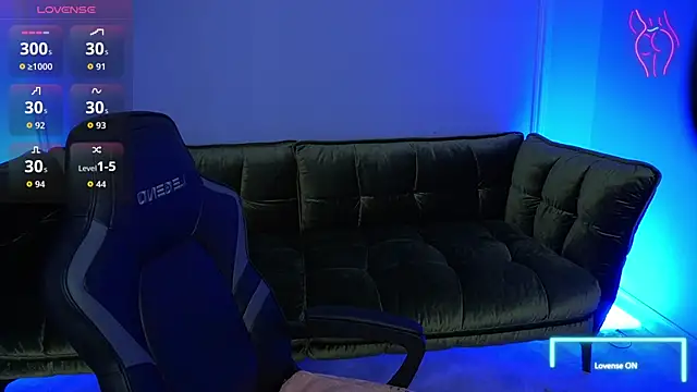 EliseVelour online show from October 5, 12:47 pm