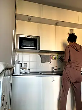 Snapshot of Sora_pasquale chatting on September 30, 7:13 am Sora pasquale online show from September 30, 7:13 am