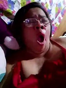 Huge mama69 online show from September 18, 12:29 pm