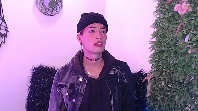 OzorioDany online show from September 9, 4:34 am