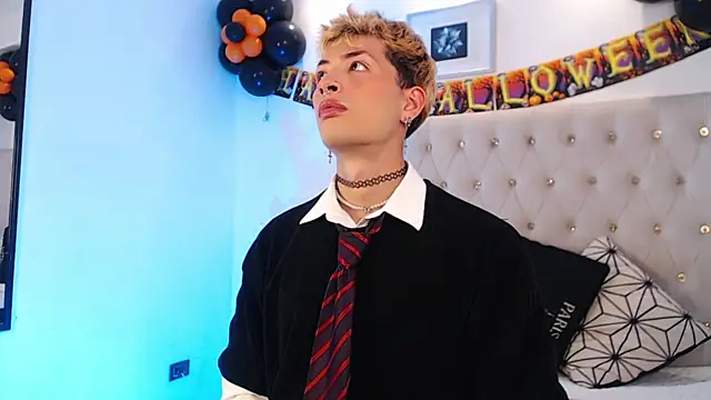 OzorioDany online show from October 9, 4:10 am