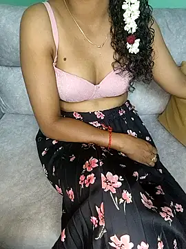 Tamilpallavi online show from October 21, 9:37 pm