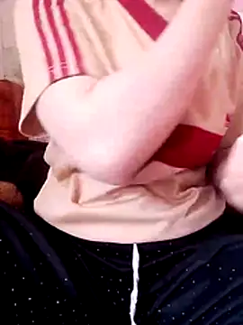 linhbe96xxx online show from November 30, 2:04 am